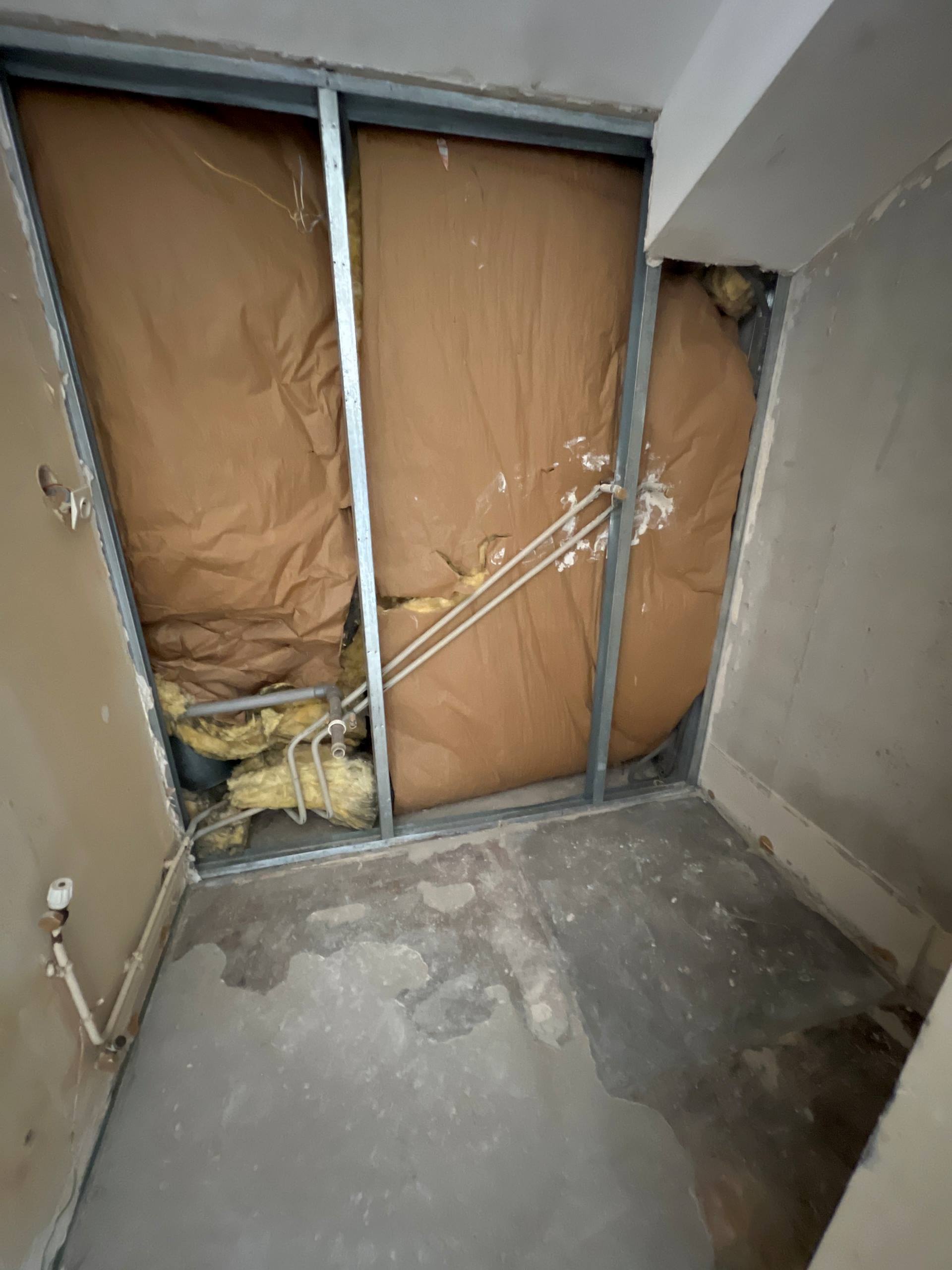 Chantier de rénovation dans une salle d’eau